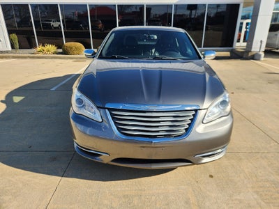2013 Chrysler 200 Limited