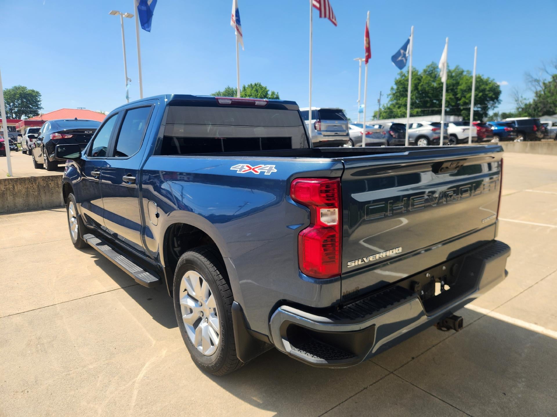 2024 Chevrolet Silverado 1500 Custom