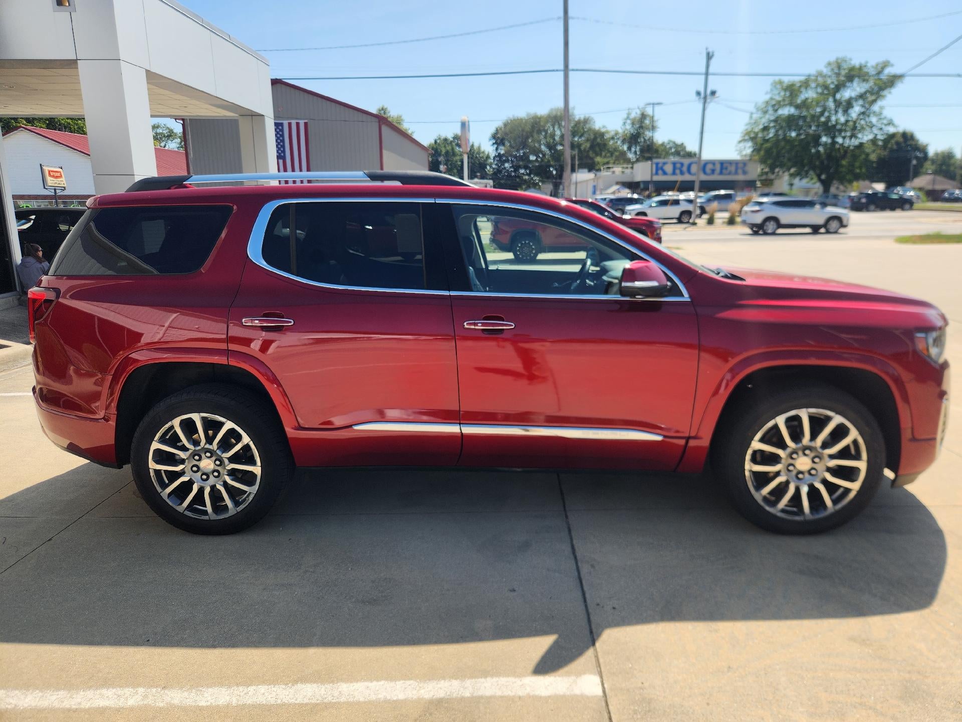 2023 GMC Acadia Denali