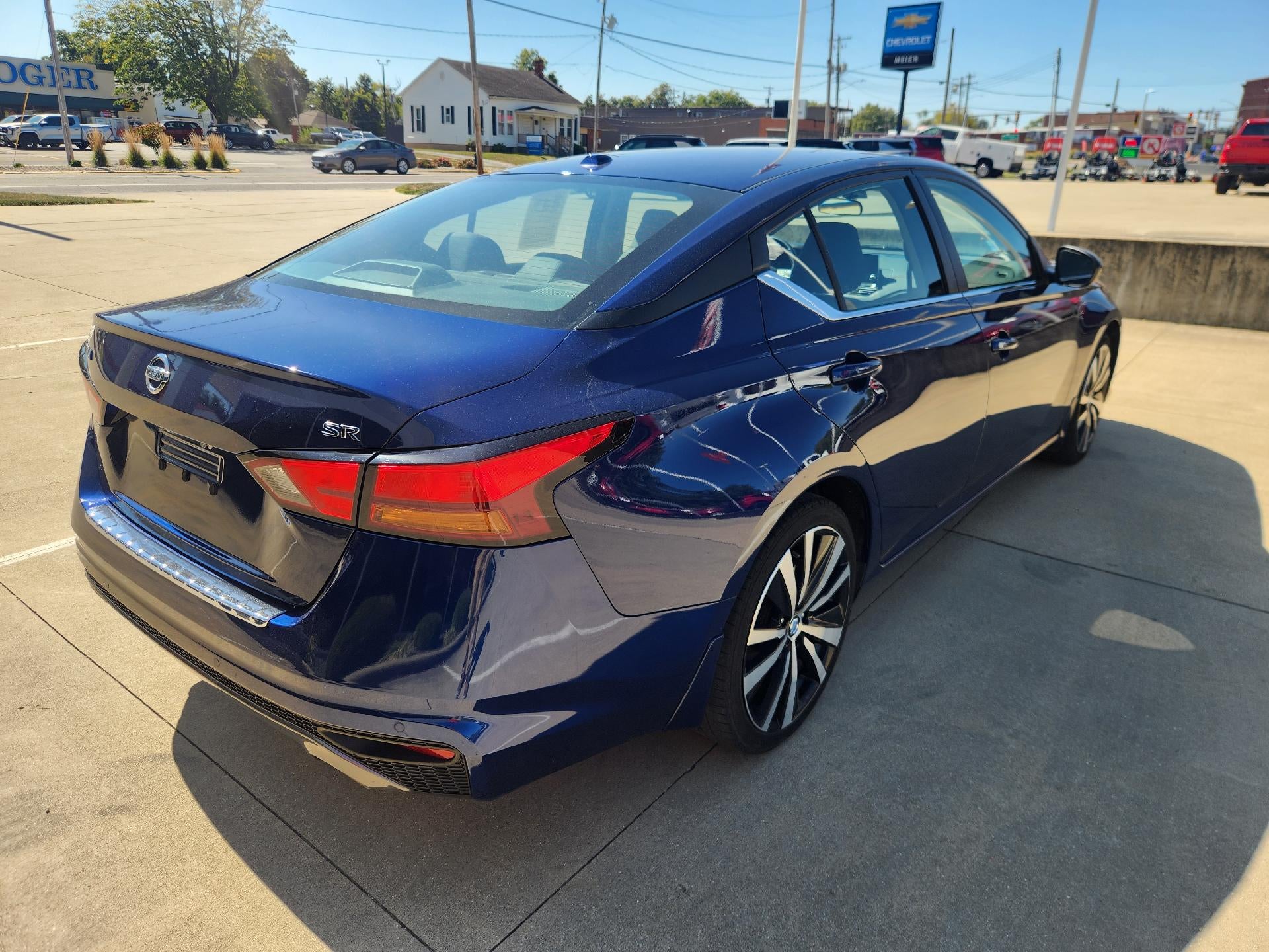 2022 Nissan Altima 2.5 SR