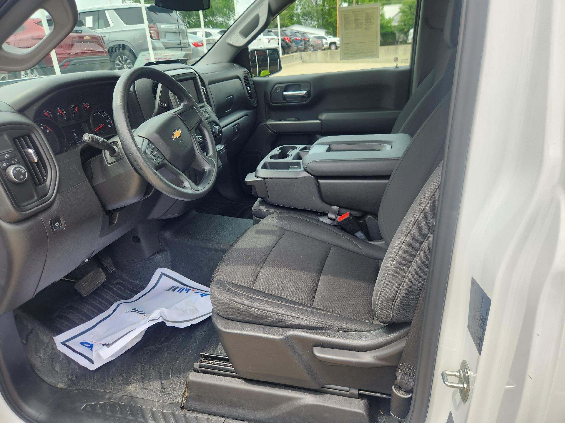 2025 Chevrolet Silverado 1500 WT