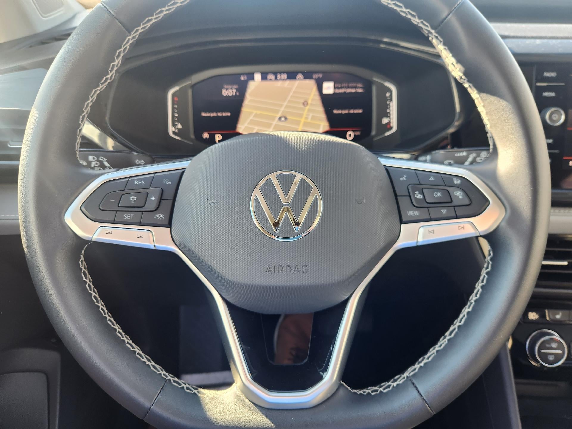 2023 Volkswagen Taos SEL