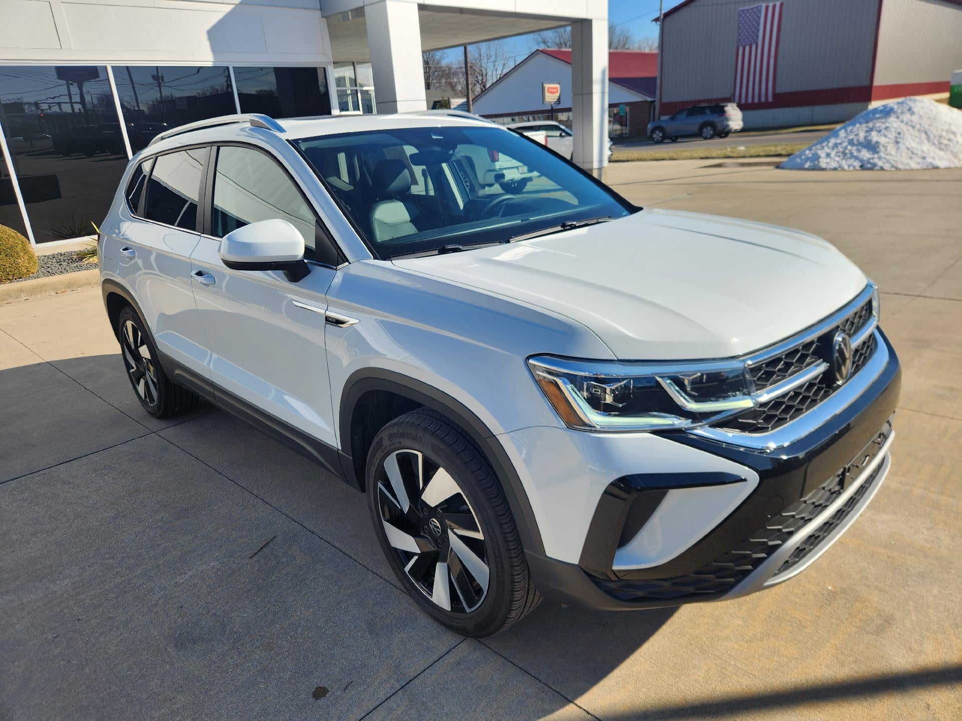 2023 Volkswagen Taos SEL