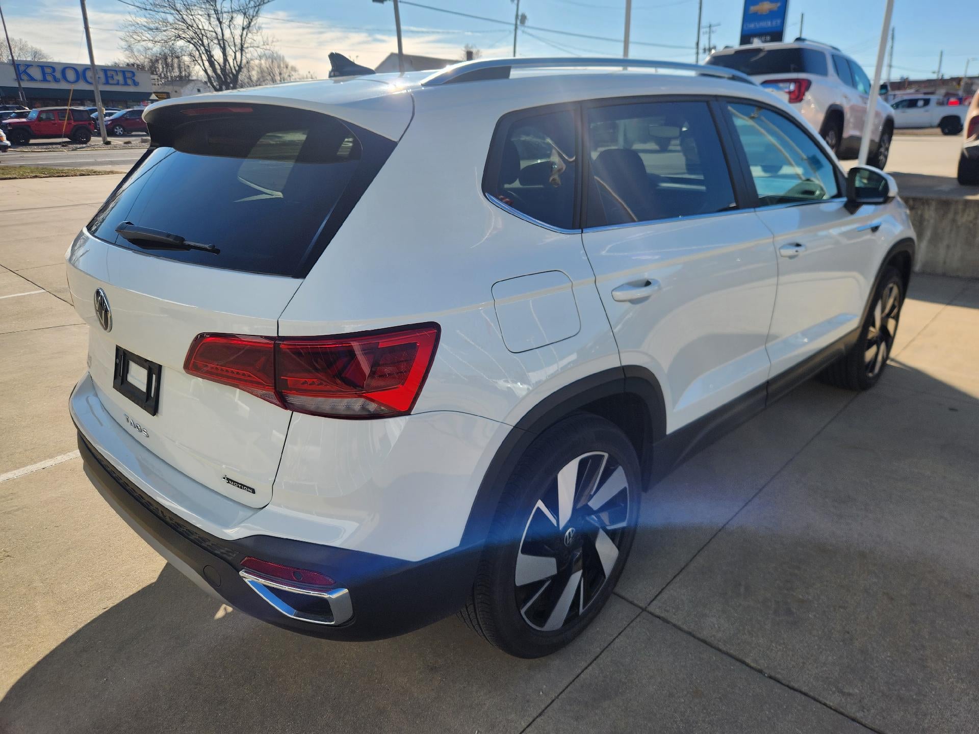2023 Volkswagen Taos SEL