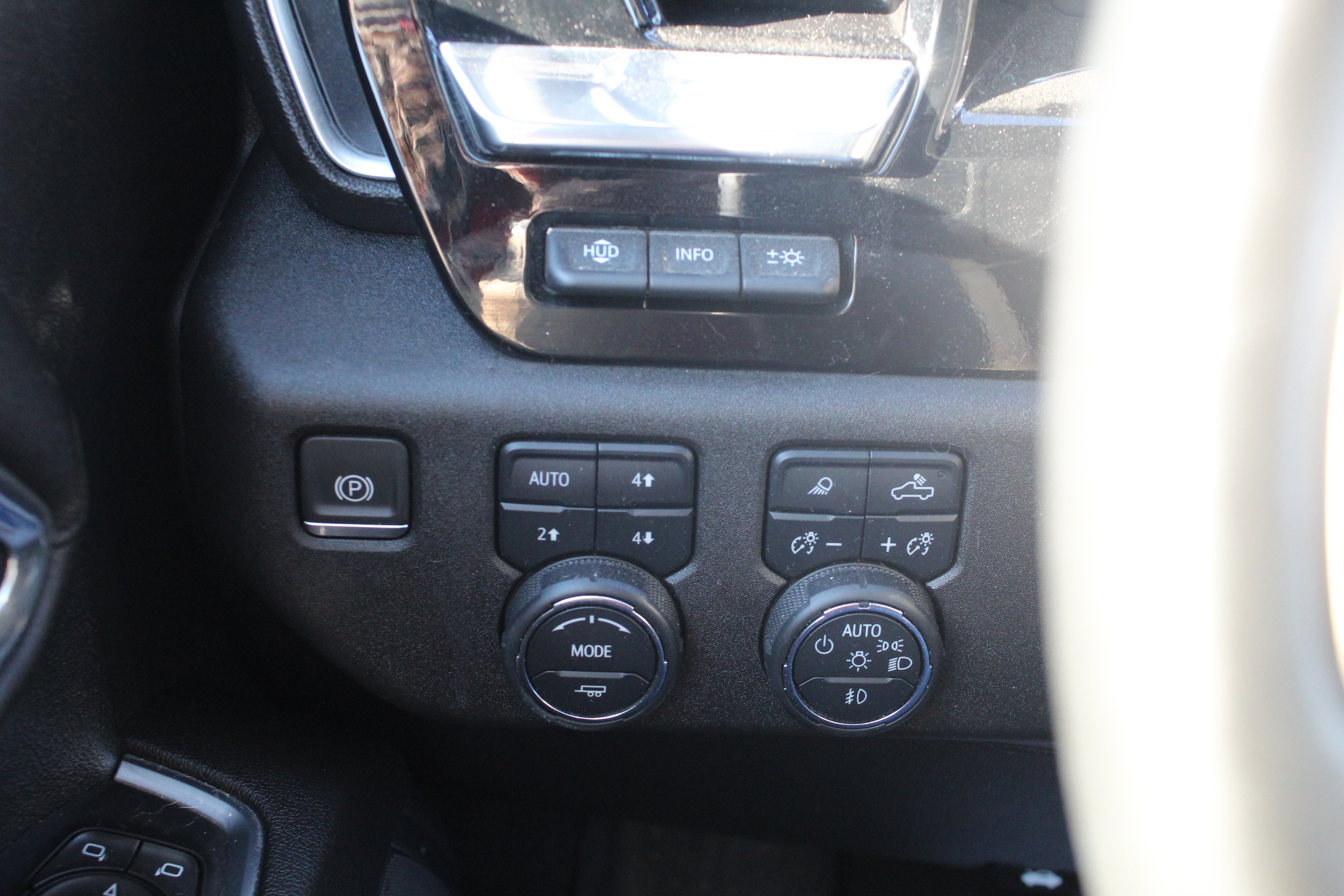 2024 Chevrolet Silverado 2500HD High Country - Photo 16
