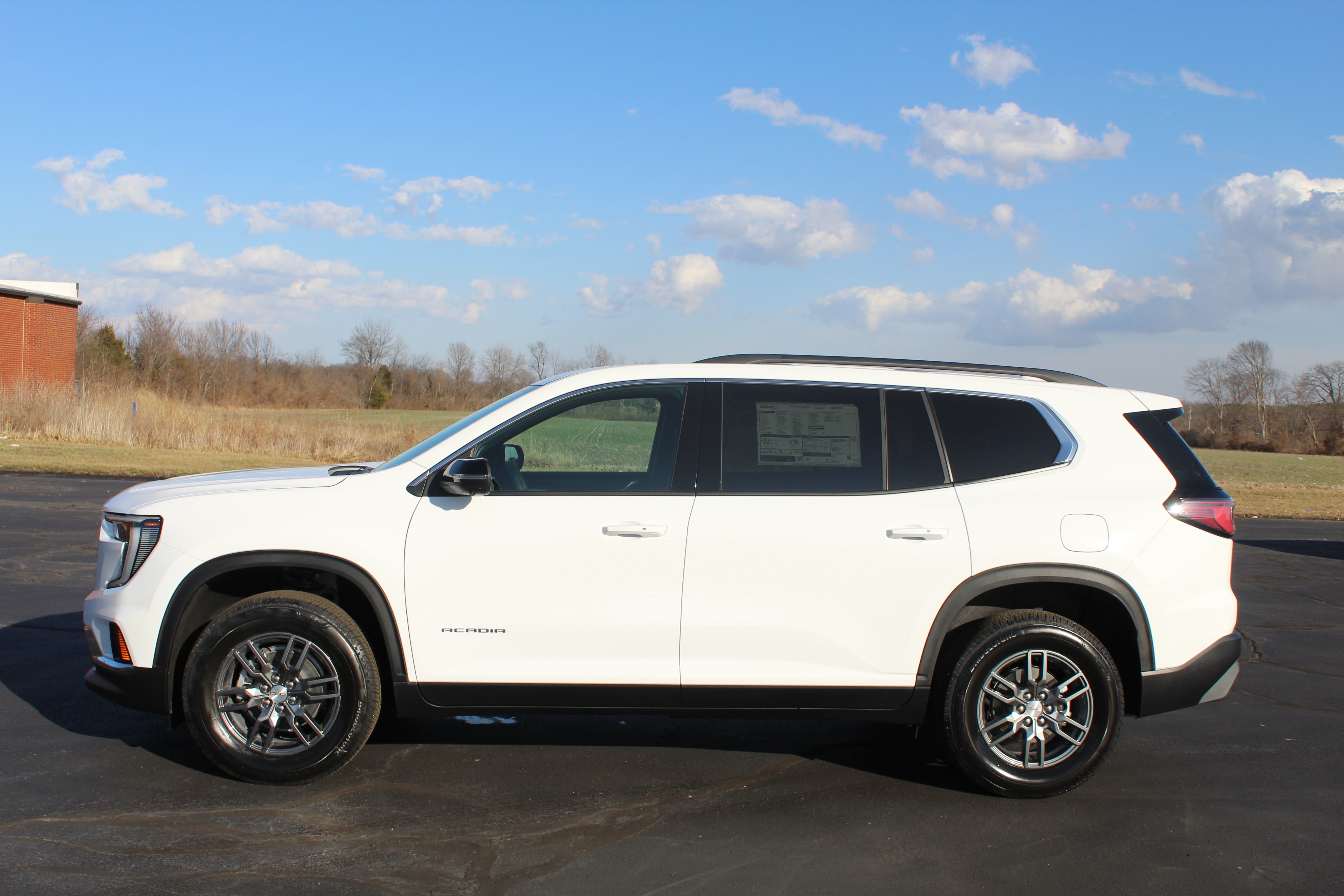 2026 GMC Acadia Elevation