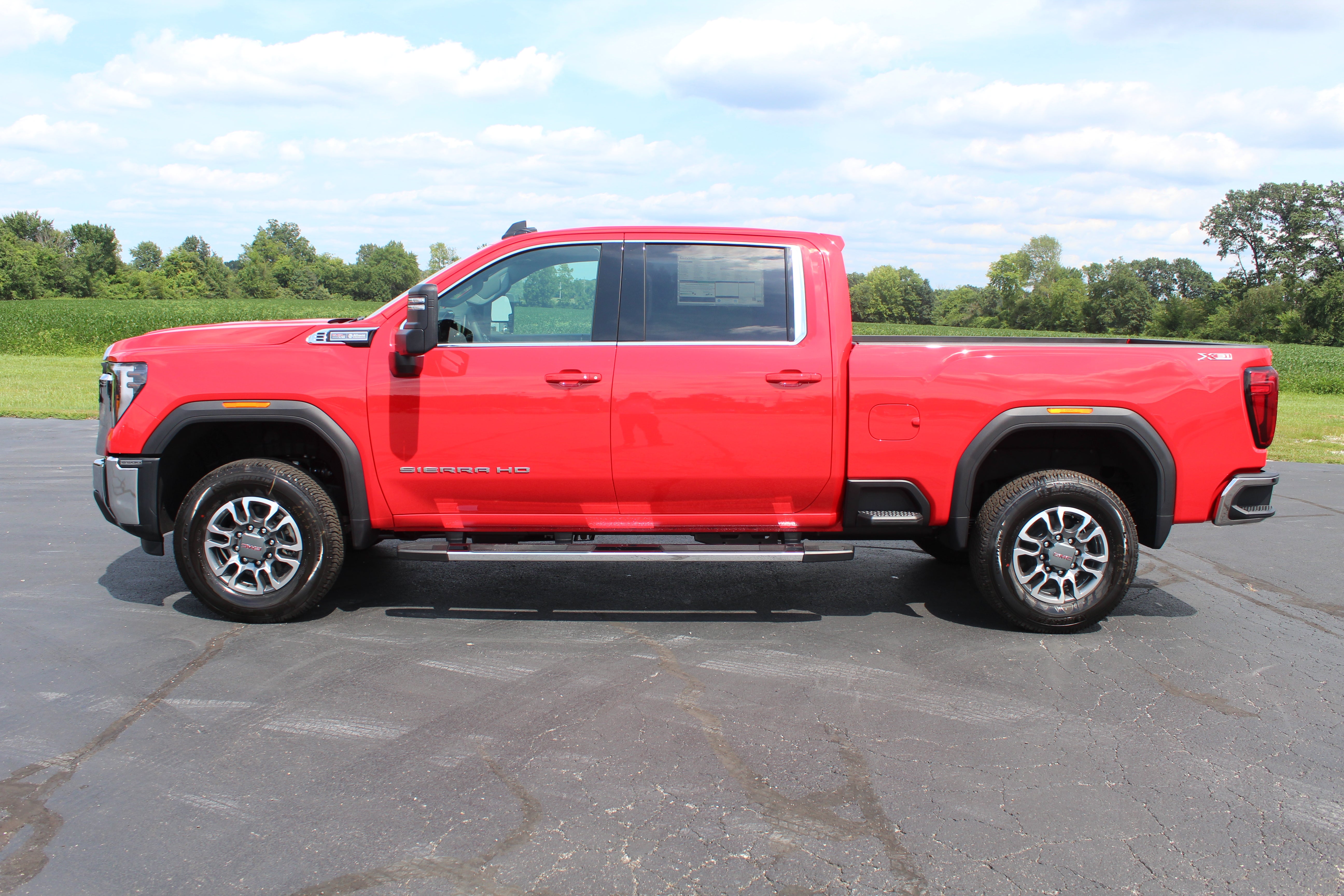 2026 GMC Sierra 2500 HD SLE