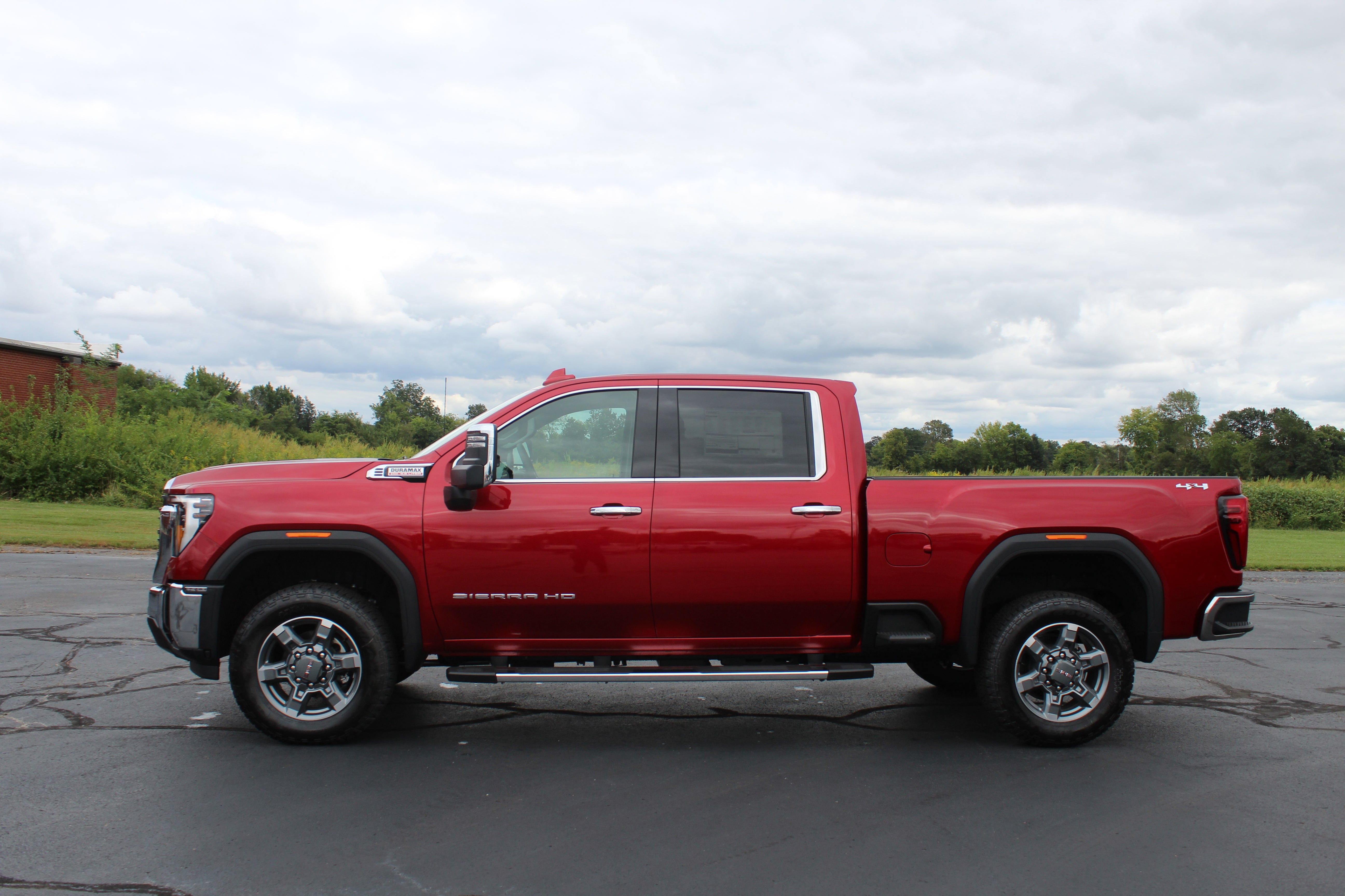 2026 GMC Sierra 2500 HD SLT