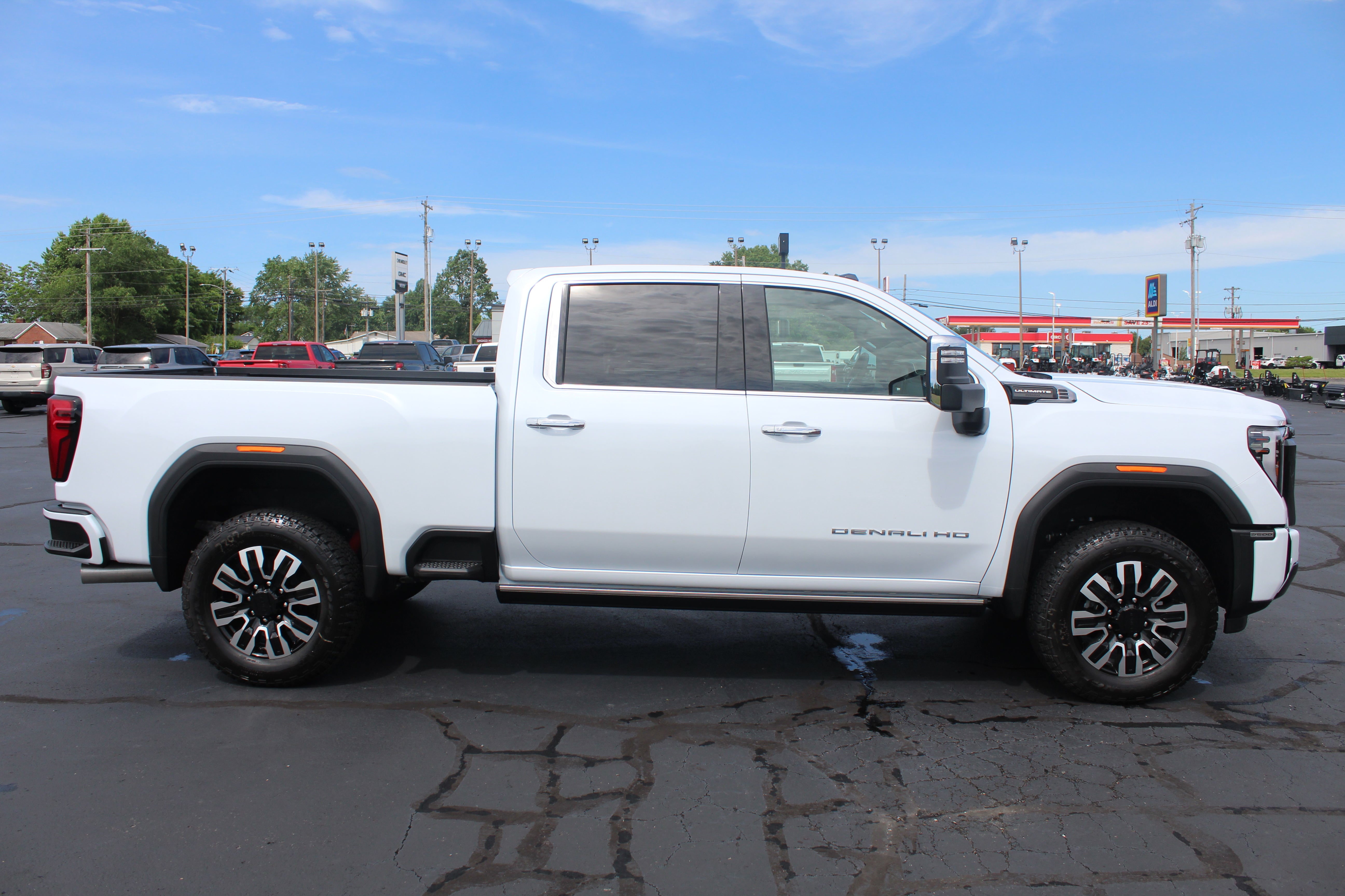 2026 GMC Sierra 2500 HD Denali Ultimate